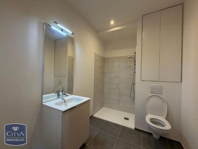 Appartement à louer 1 pièce 25.6m²