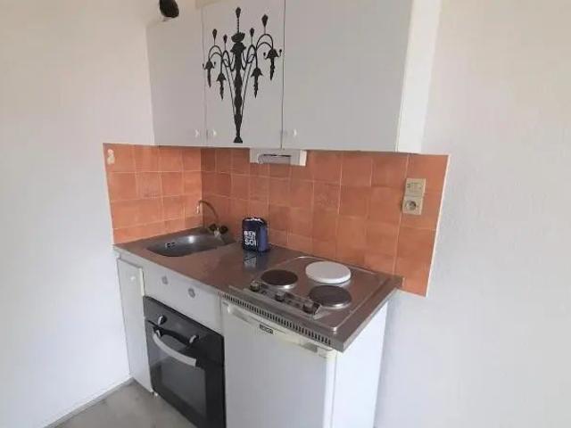 Appartement à louer 1 pièce 25.6m²