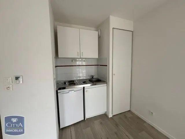 Appartement à louer 1 pièce 25.8m²