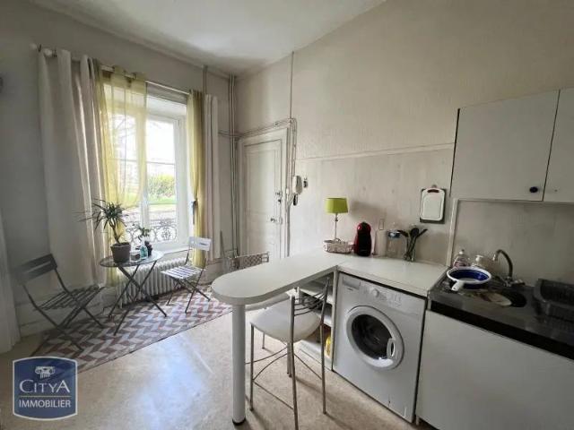 Appartement à louer 1 pièce 25m²
