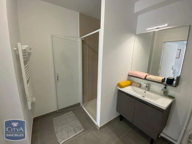 Appartement à louer 1 pièce 26.49m²
