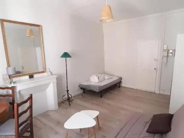 Appartement à louer 1 pièce 26.61m²
