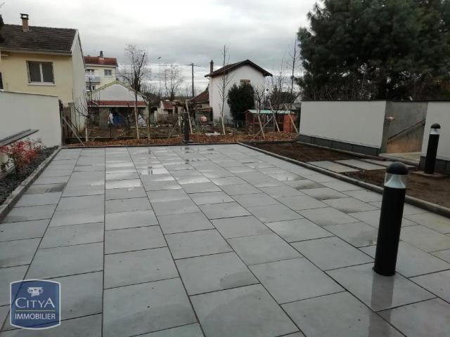 Appartement à louer 1 pièce 26.76m²