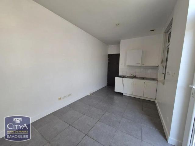 Appartement à louer 1 pièce 26.81m²