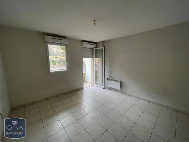Appartement à louer 1 pièce 26.93m²
