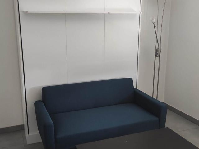 Appartement à louer 1 pièce 26 m