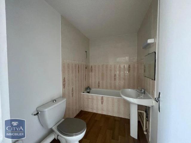 Appartement à louer 1 pièce 27.02m²