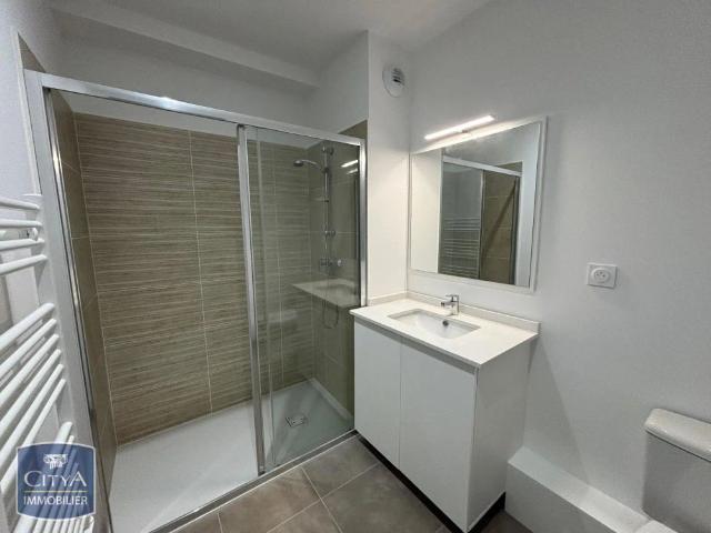 Appartement à louer 1 pièce 27.06m²