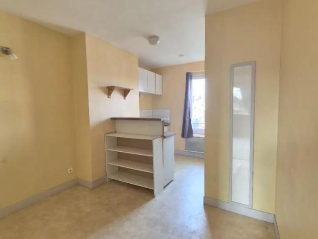 Appartement à louer 1 pièce 27.07m²
