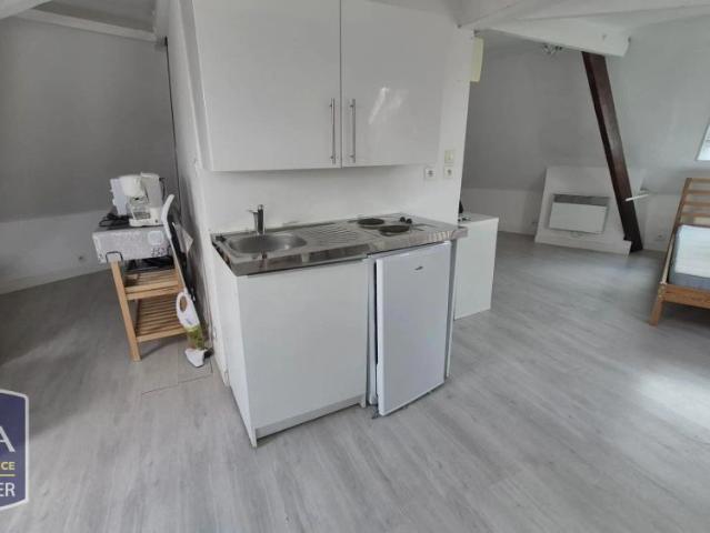 Appartement à louer 1 pièce 27.18m²