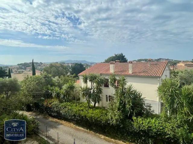 Appartement à louer 1 pièce 27.1m²