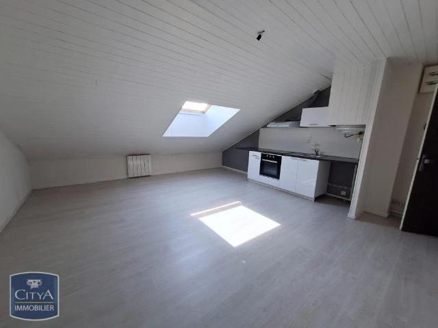 Appartement à louer 1 pièce 27.38m²