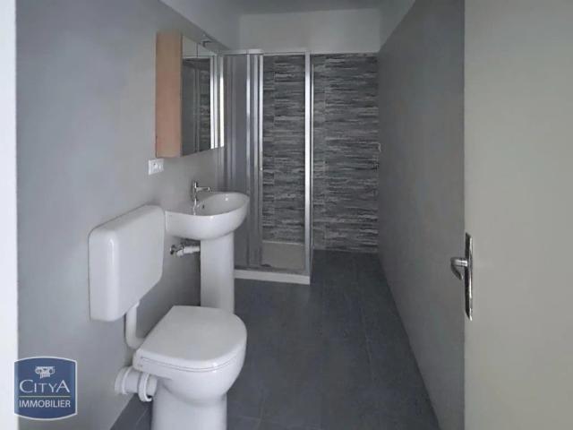 Appartement à louer 1 pièce 27.43m²