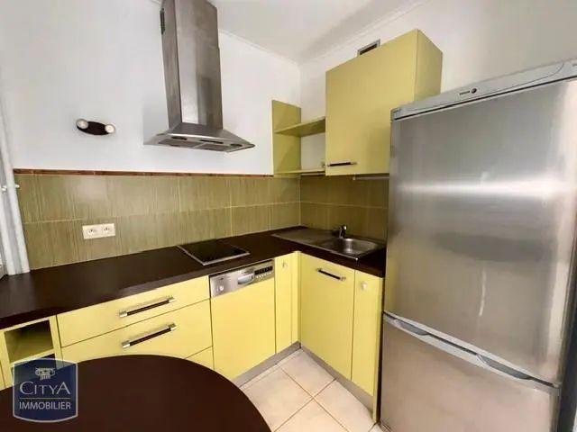 Appartement à louer 1 pièce 27.52m²