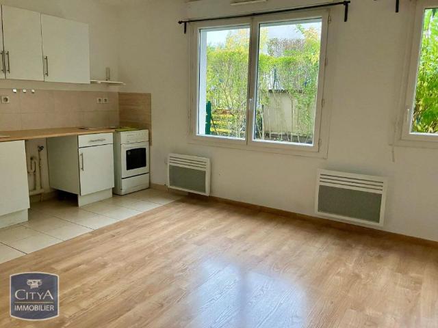 Appartement à louer 1 pièce 27.57m²