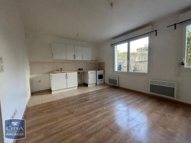 Appartement à louer 1 pièce 27.57m²