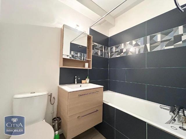 Appartement à louer 1 pièce 27.57m²
