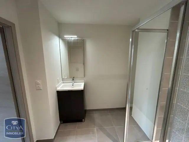 Appartement à louer 1 pièce 27.58m²
