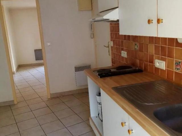 Appartement à louer 1 pièce 27.5m²