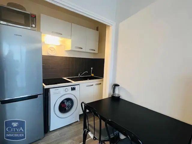 Appartement à louer 1 pièce 27.67m²