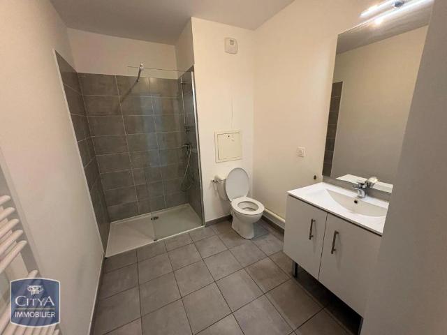 Appartement à louer 1 pièce 27.6m²