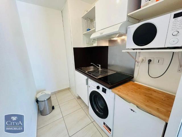 Appartement à louer 1 pièce 27.73m²