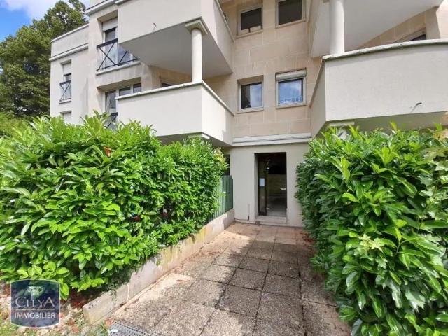 Appartement à louer 1 pièce 27.86m²