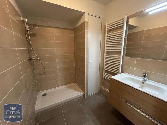 Appartement à louer 1 pièce 27.95m²