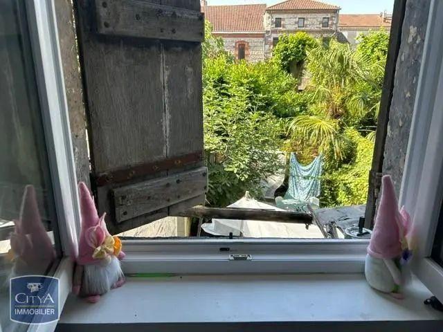 Appartement à louer 1 pièce 27.96m²