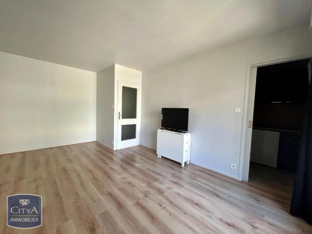 Appartement à louer 1 pièce 27m²