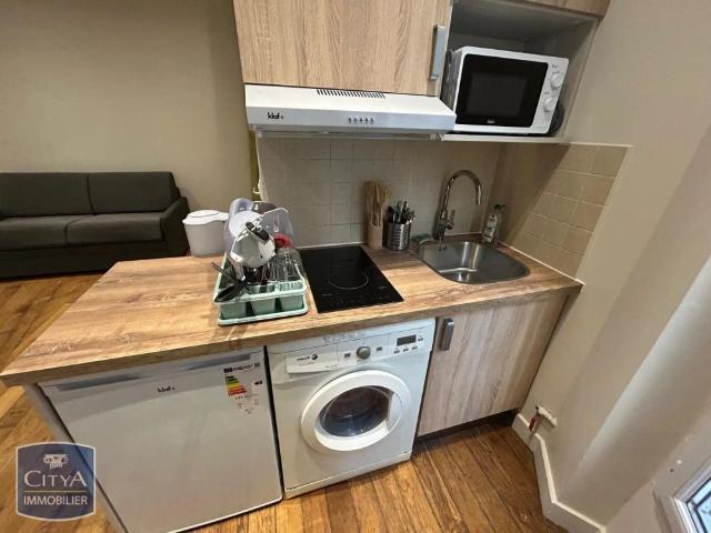 Appartement à louer 1 pièce 27m²