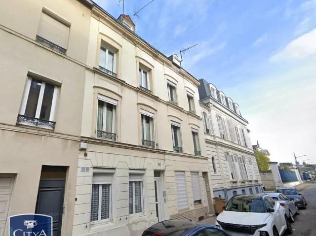 Appartement à louer 1 pièce 27m²