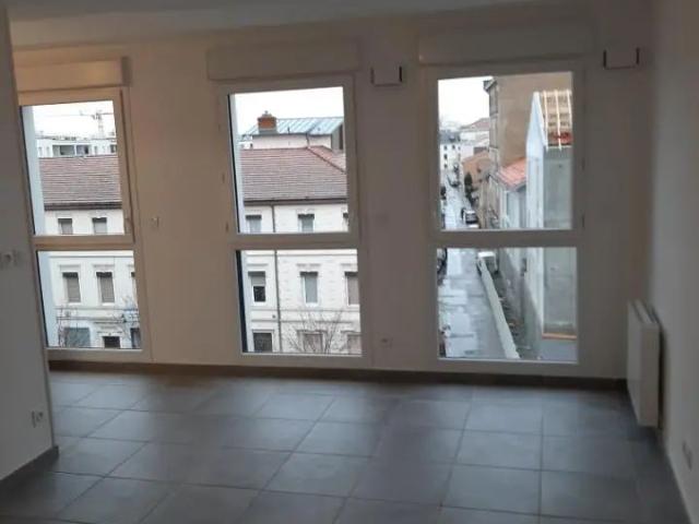 Appartement à louer 1 pièce 28.03m²