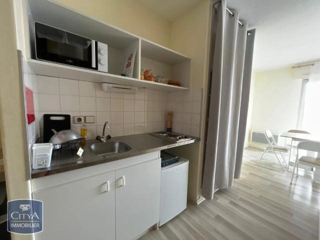 Appartement à louer 1 pièce 28.05m²