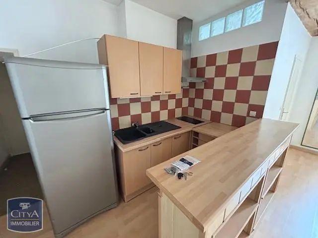 Appartement à louer 1 pièce 28.12m²