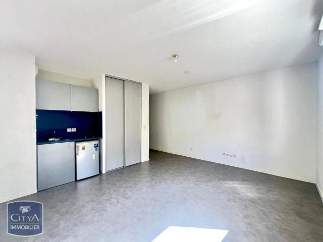 Appartement à louer 1 pièce 28.41m²