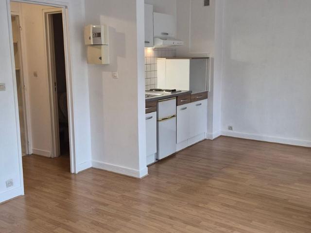 Appartement à louer 1 pièce • 28,43 m 2 Chambourcy