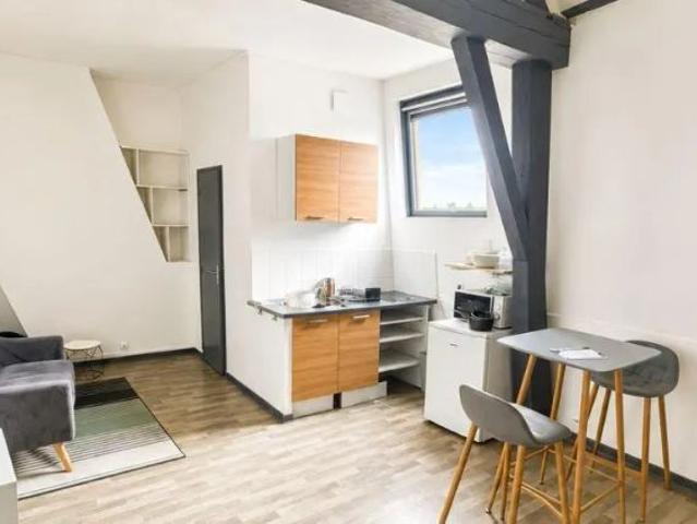 Appartement à louer 1 pièce 28.56m²