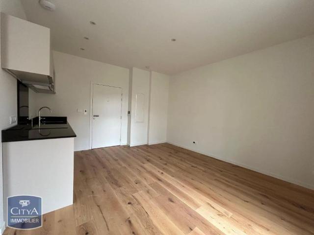 Appartement à louer 1 pièce 28.6m²