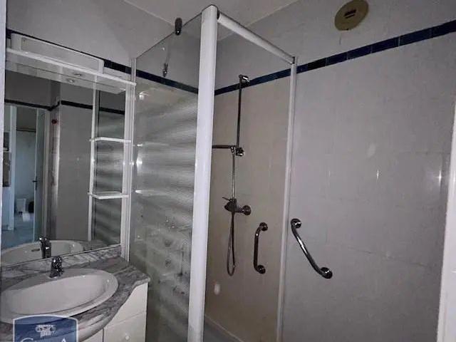 Appartement à louer 1 pièce 28m²