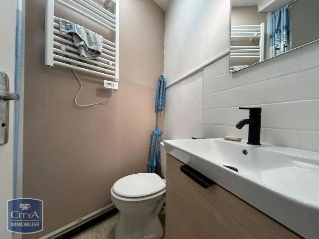 Appartement à louer 1 pièce 28m²
