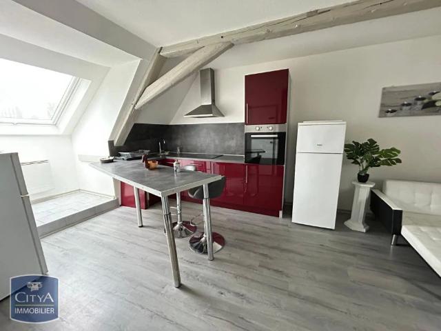 Appartement à louer 1 pièce 29.7m²