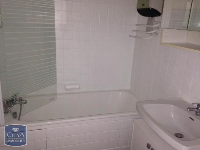 Appartement à louer 1 pièce 29.45m²