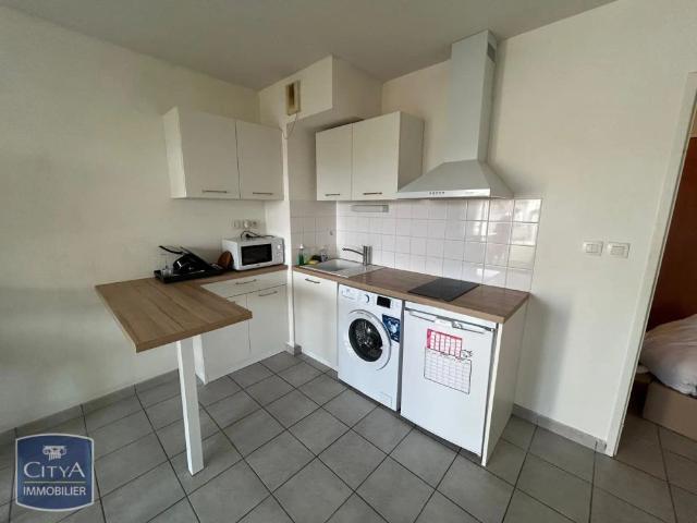 Appartement à louer 1 pièce 29.86m²