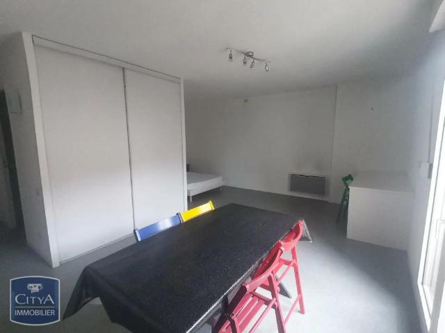 Appartement à louer 1 pièce 29.88m²