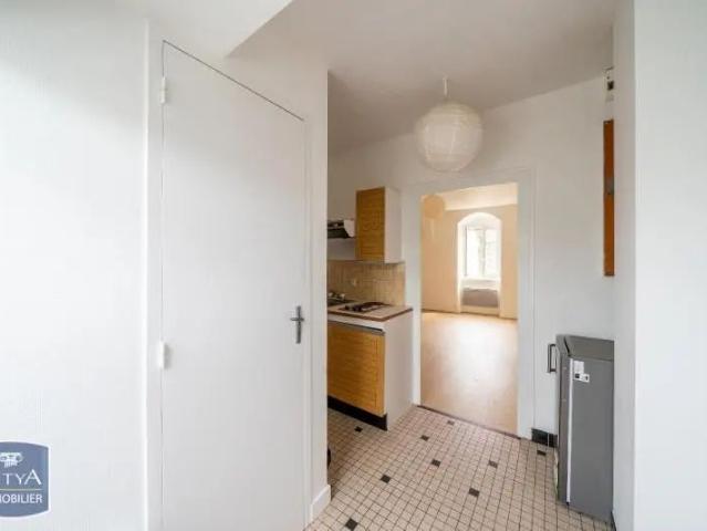 Appartement à louer 1 pièce 29.92m²
