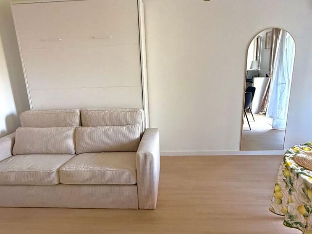 Appartement à louer 1 pièce • 30,05 m 2 Nice