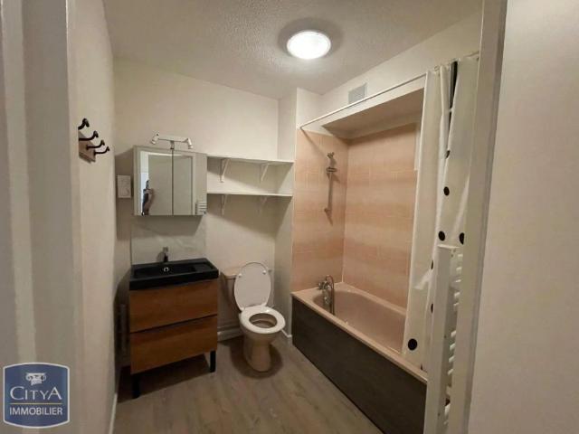 Appartement à louer 1 pièce 30.09m²