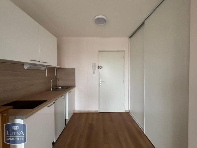 Appartement à louer 1 pièce 30.27m²