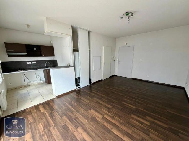 Appartement à louer 1 pièce 30.42m²